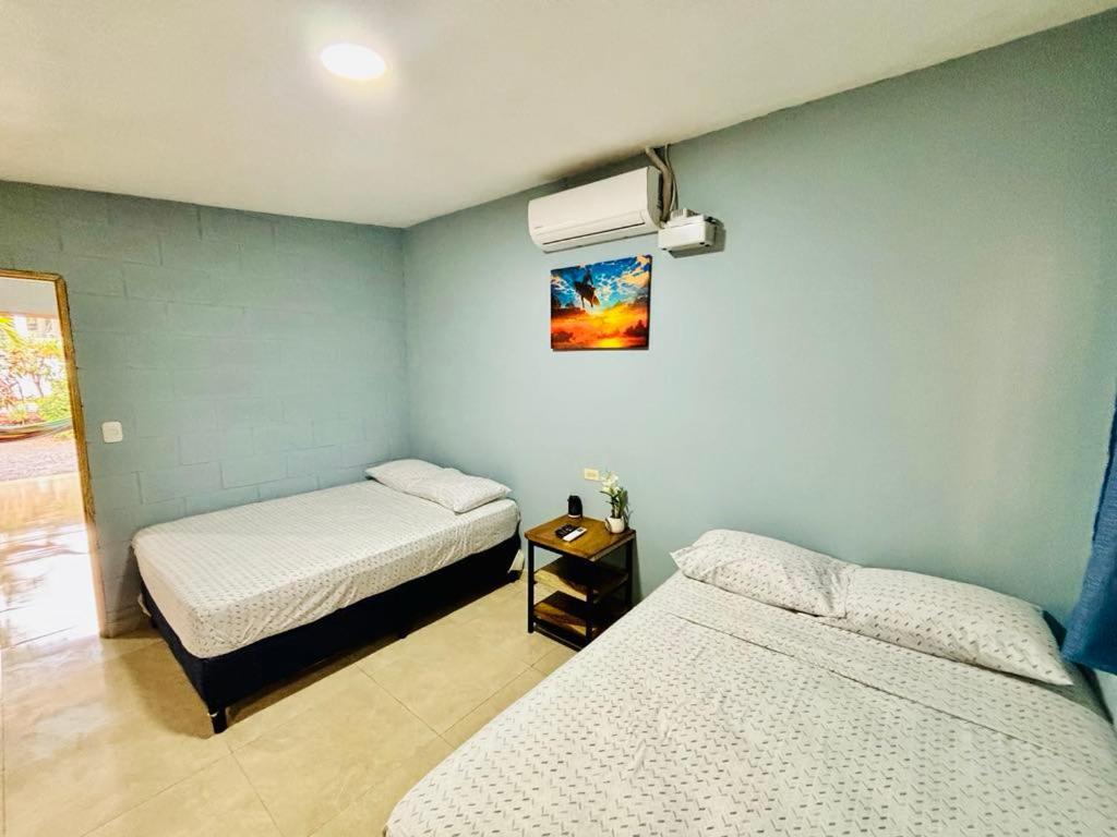 Hostal Camila'S Tamanique エクステリア 写真
