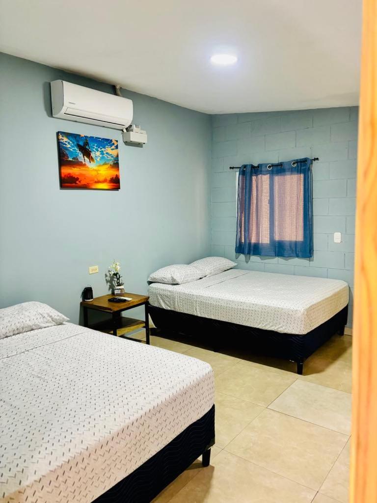 Hostal Camila'S Tamanique エクステリア 写真